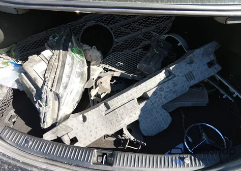 2015 Mercedes-Benz C 300 Sport 4Matic из США, поврежденный, VIN 55SWF4KBXFU014429